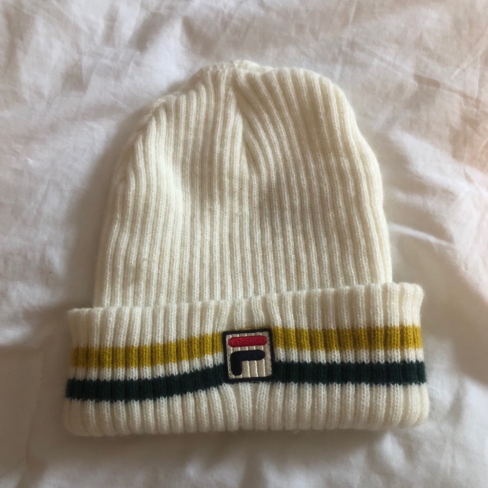 URBAN OUTFITTERS FILA HAT
